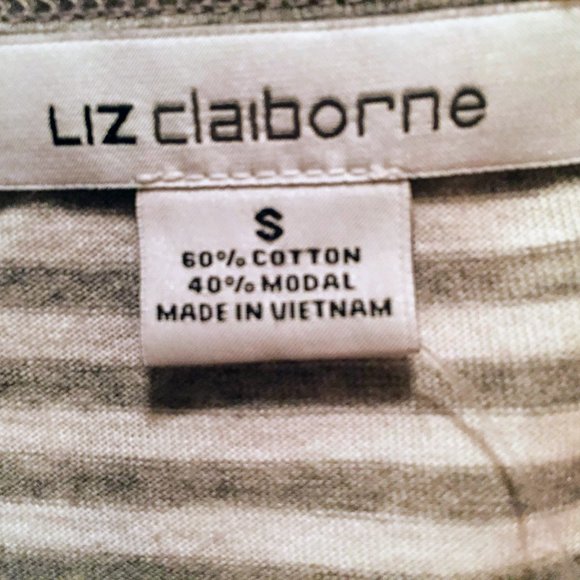 Three Quarter Sleeve White and Gray Raglan Tee - Picture 3 of 4